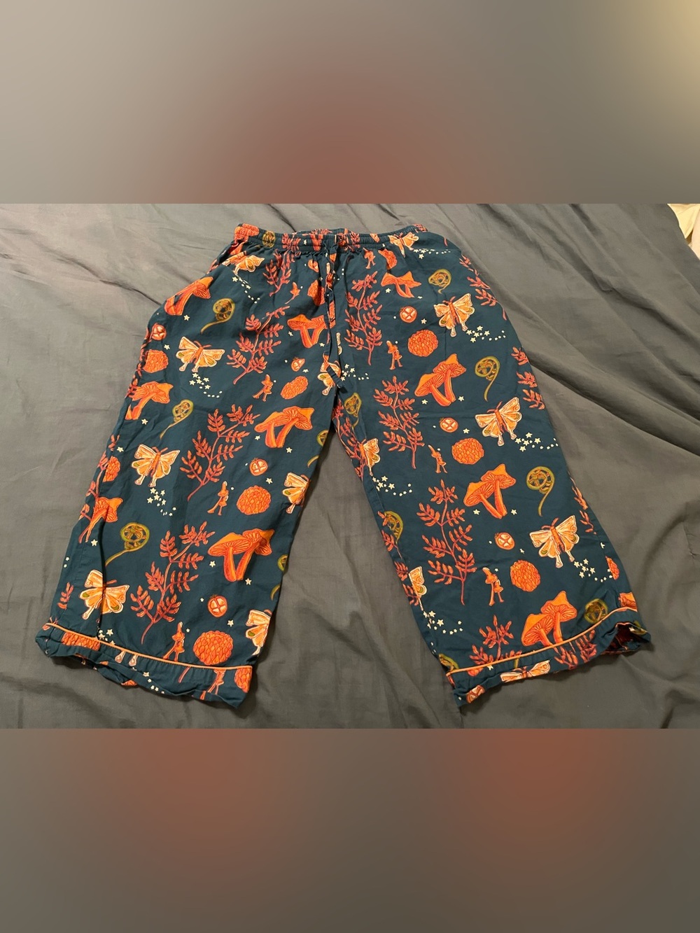 Their Nibs Women’s Fungi Pajama Capri Bottoms Small 100% Cotton